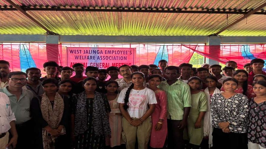 Members and scholarship students gathered for the Annual General Meeting